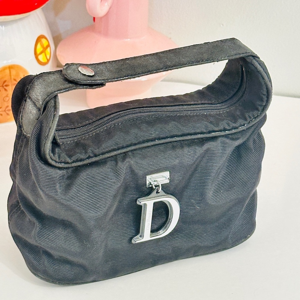 Dior beauty cosmetic bag - Picture 2 of 9